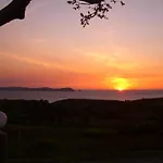 酒店 奥卡维尔玛尔就对岸